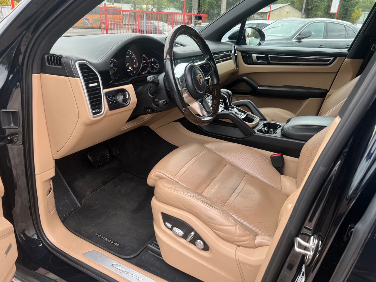 2019 Porsche Cayenne E-Hybrid — Miniatură 6