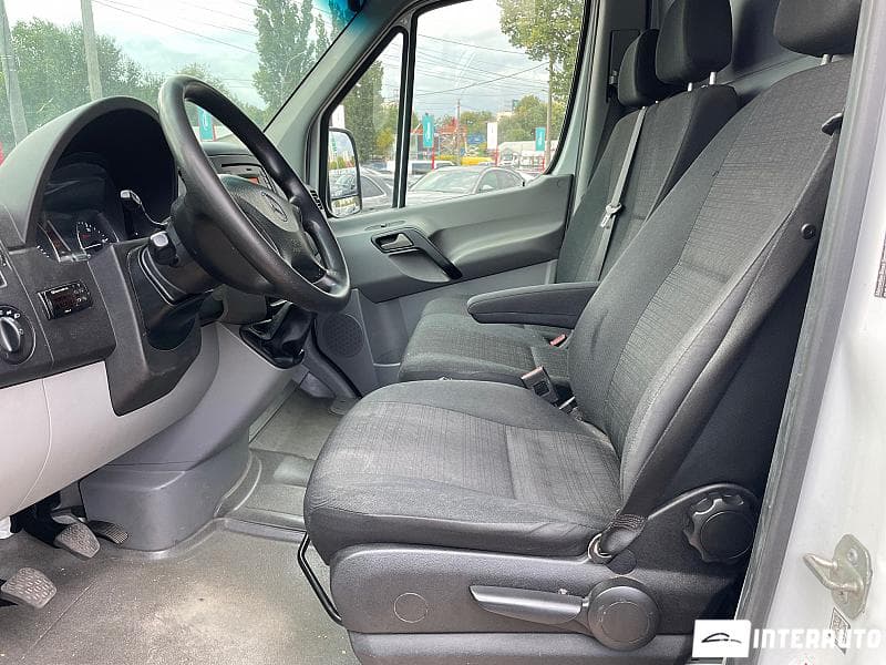 2017 Mercedes Sprinter — Miniatură 6
