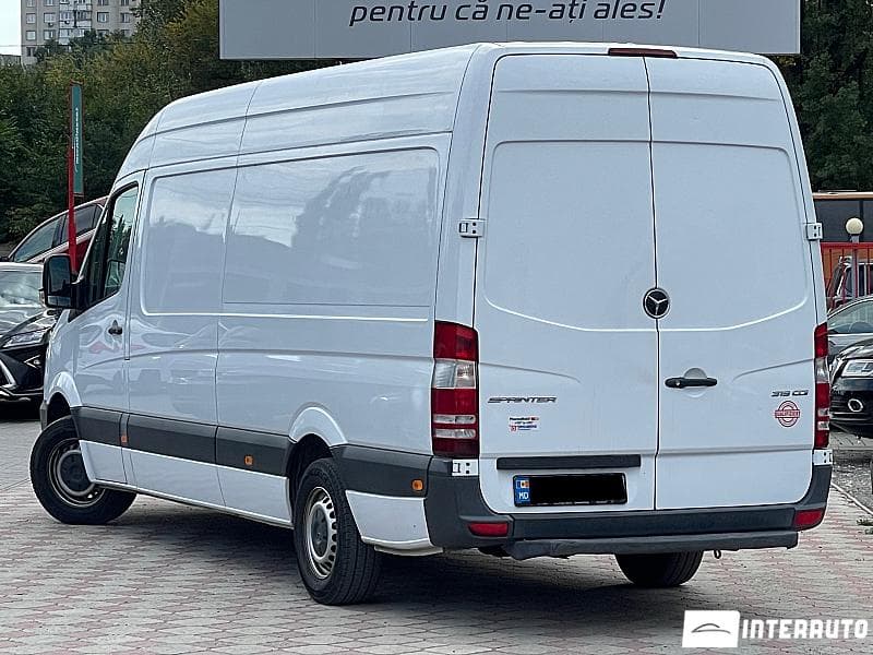2017 Mercedes Sprinter — Miniatură 2