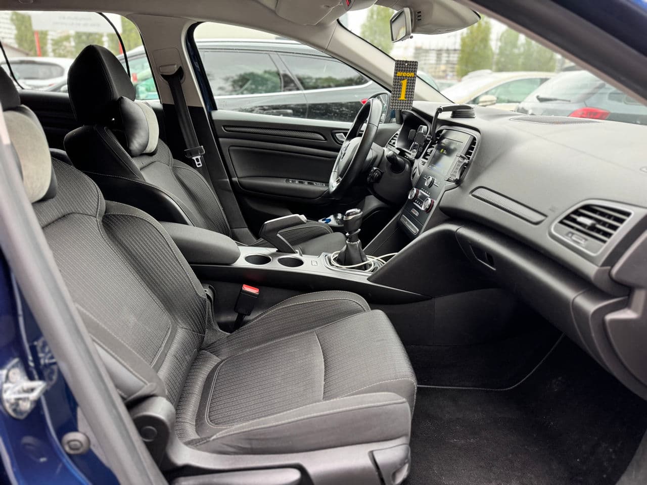 2019 Renault Megane — Miniatură 17