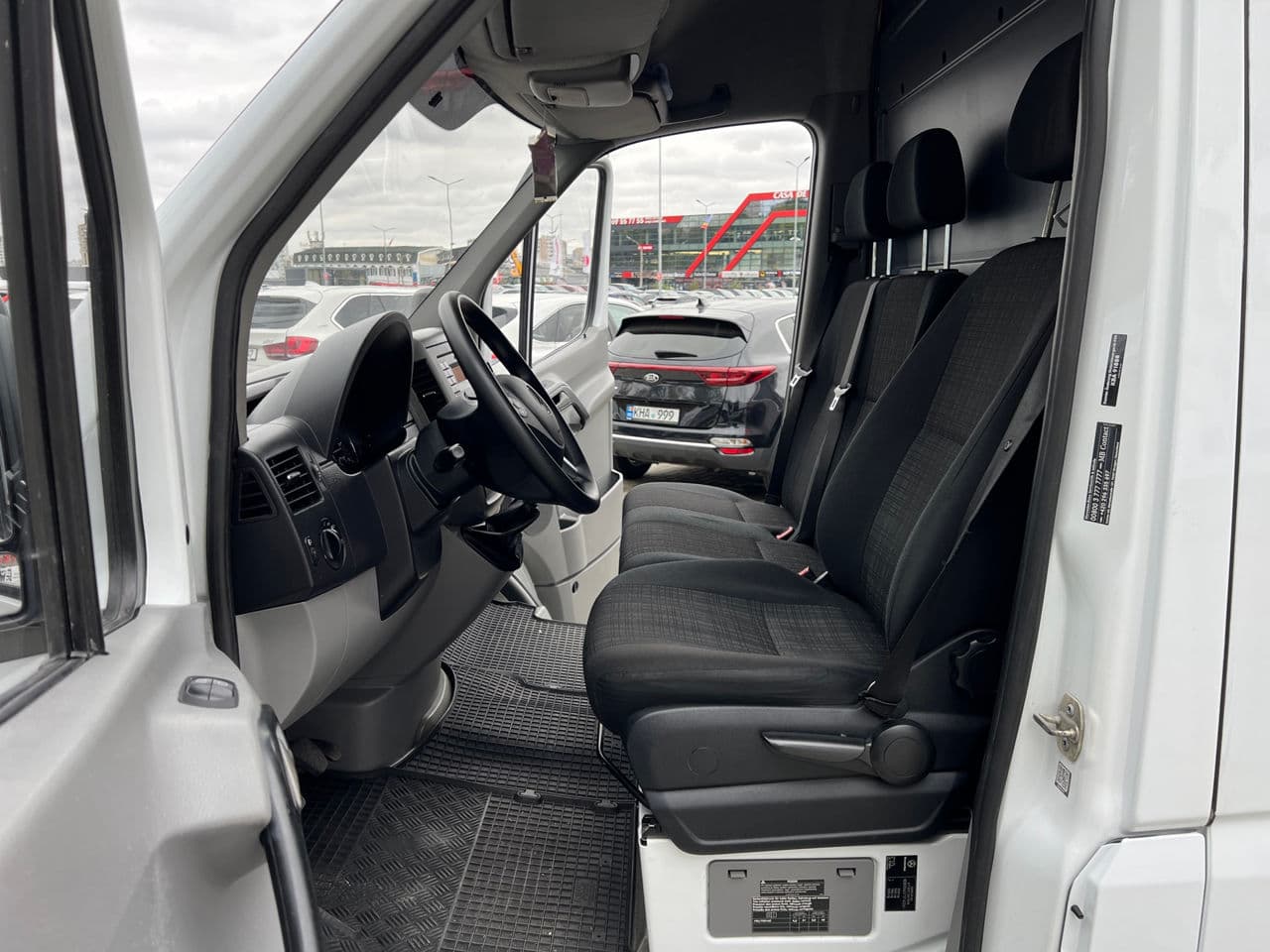 2015 Mercedes Sprinter — Miniatură 5