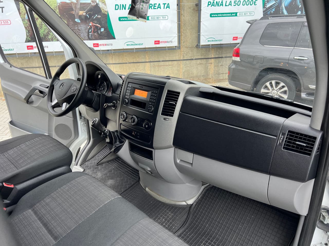 2015 Mercedes Sprinter — Miniatură 11
