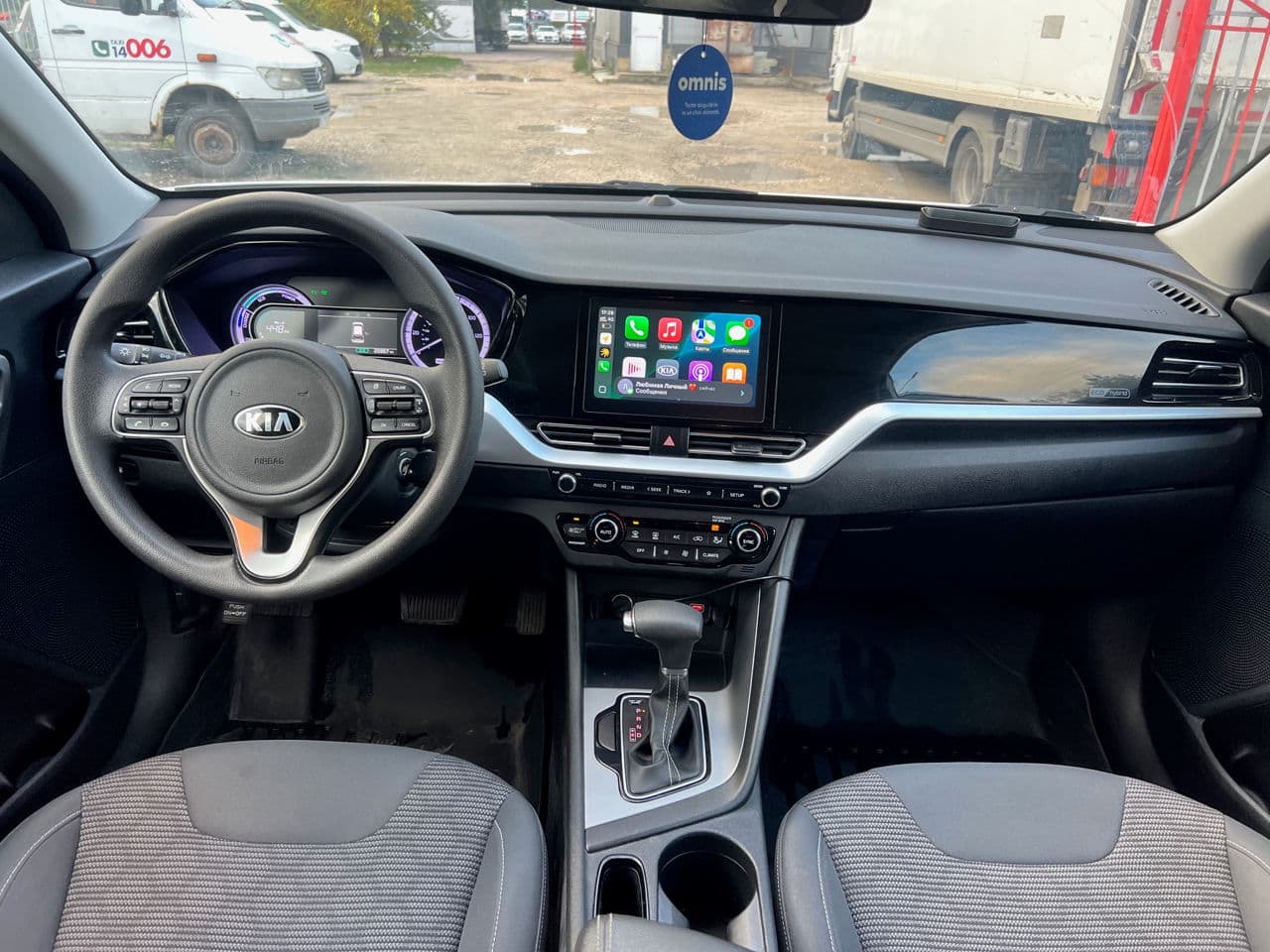 2020 Kia Niro — Miniatură 8
