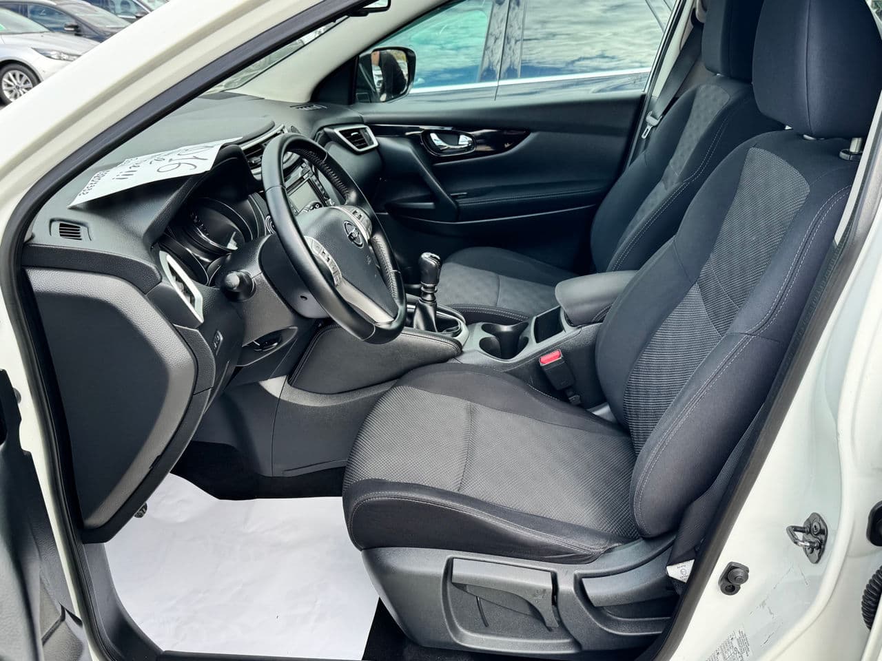 2016 Nissan Qashqai — Miniatură 5