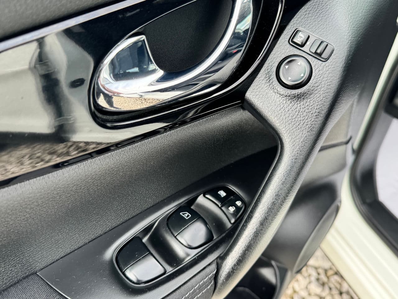 2016 Nissan Qashqai — Miniatură 18