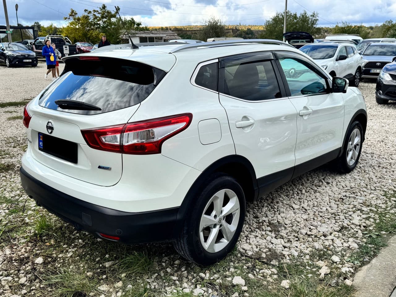 2016 Nissan Qashqai — Miniatură 3