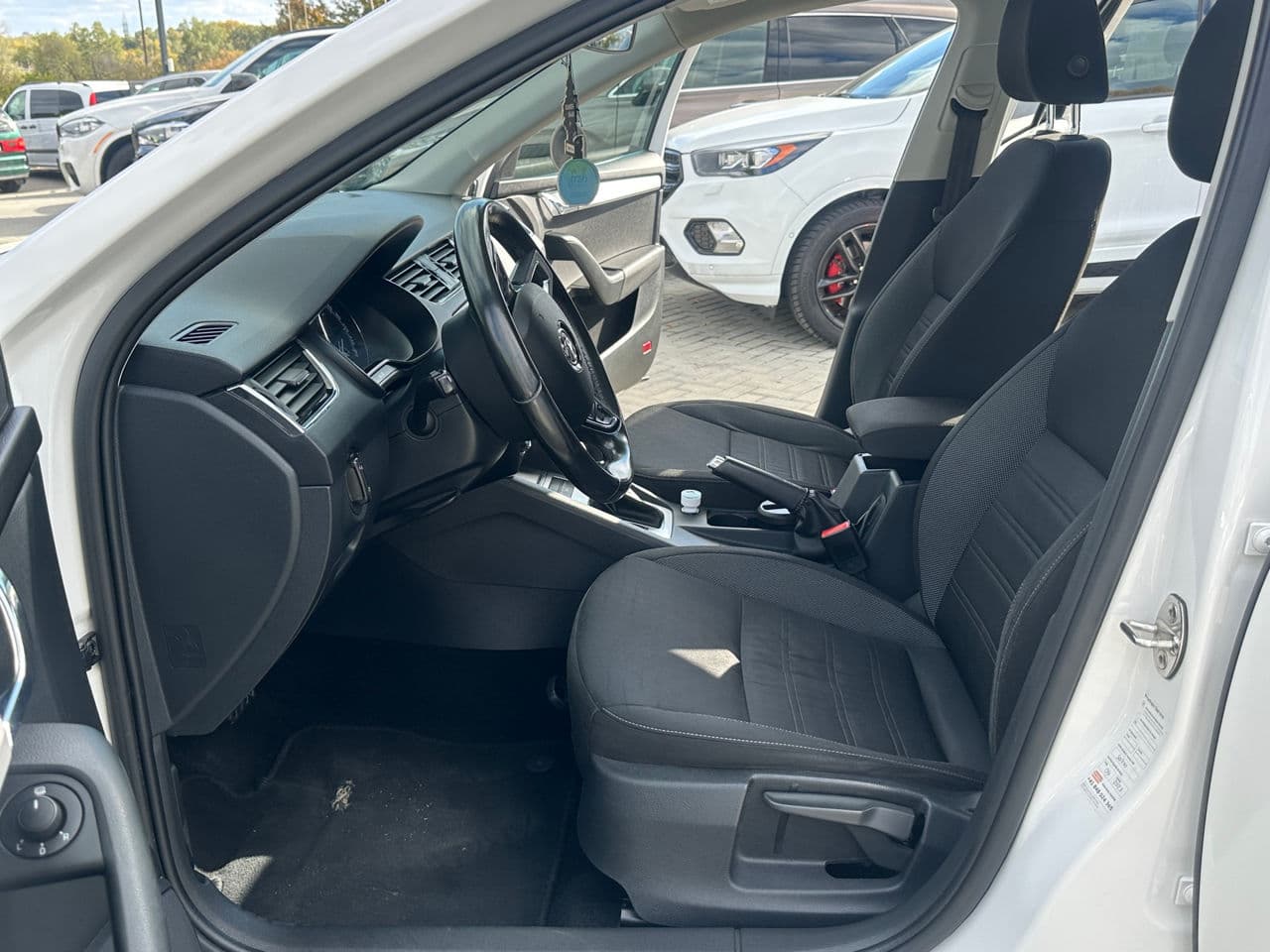 2018 Skoda Octavia — Miniatură 5