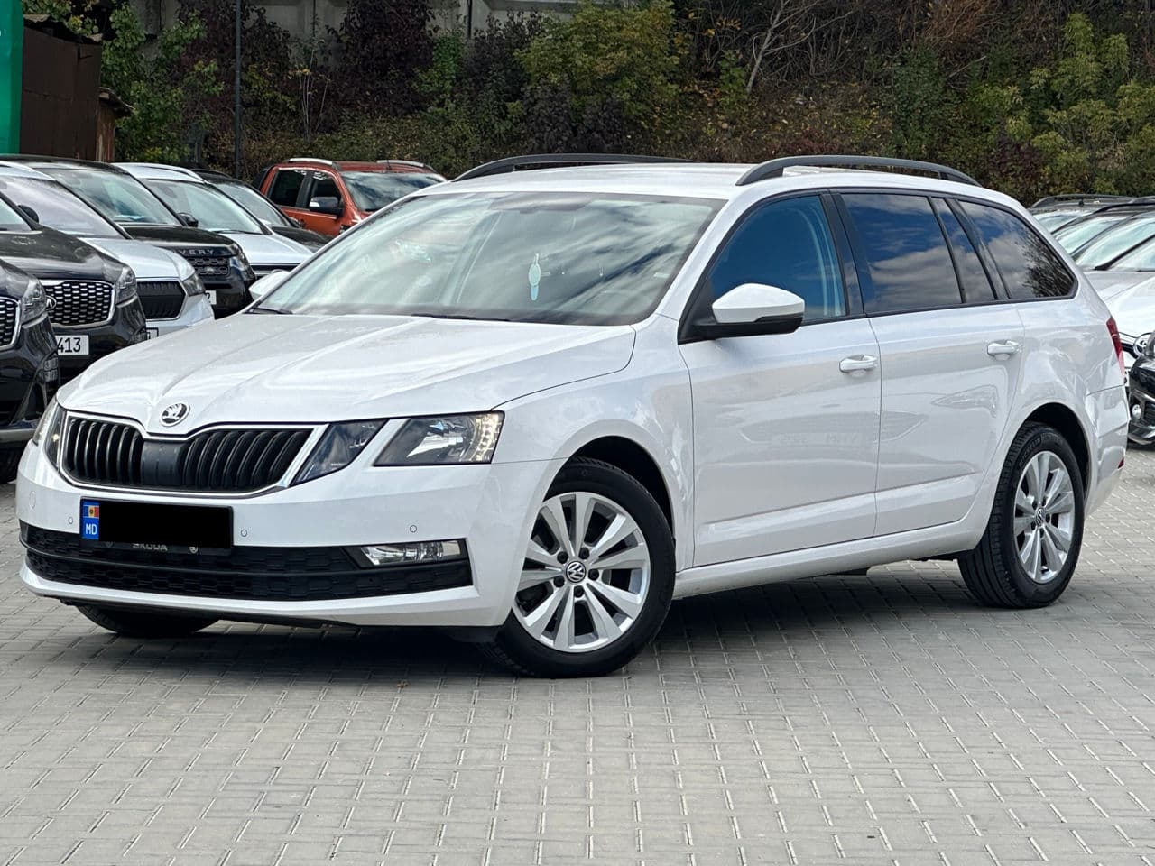 2018 Skoda Octavia — Miniatură 2
