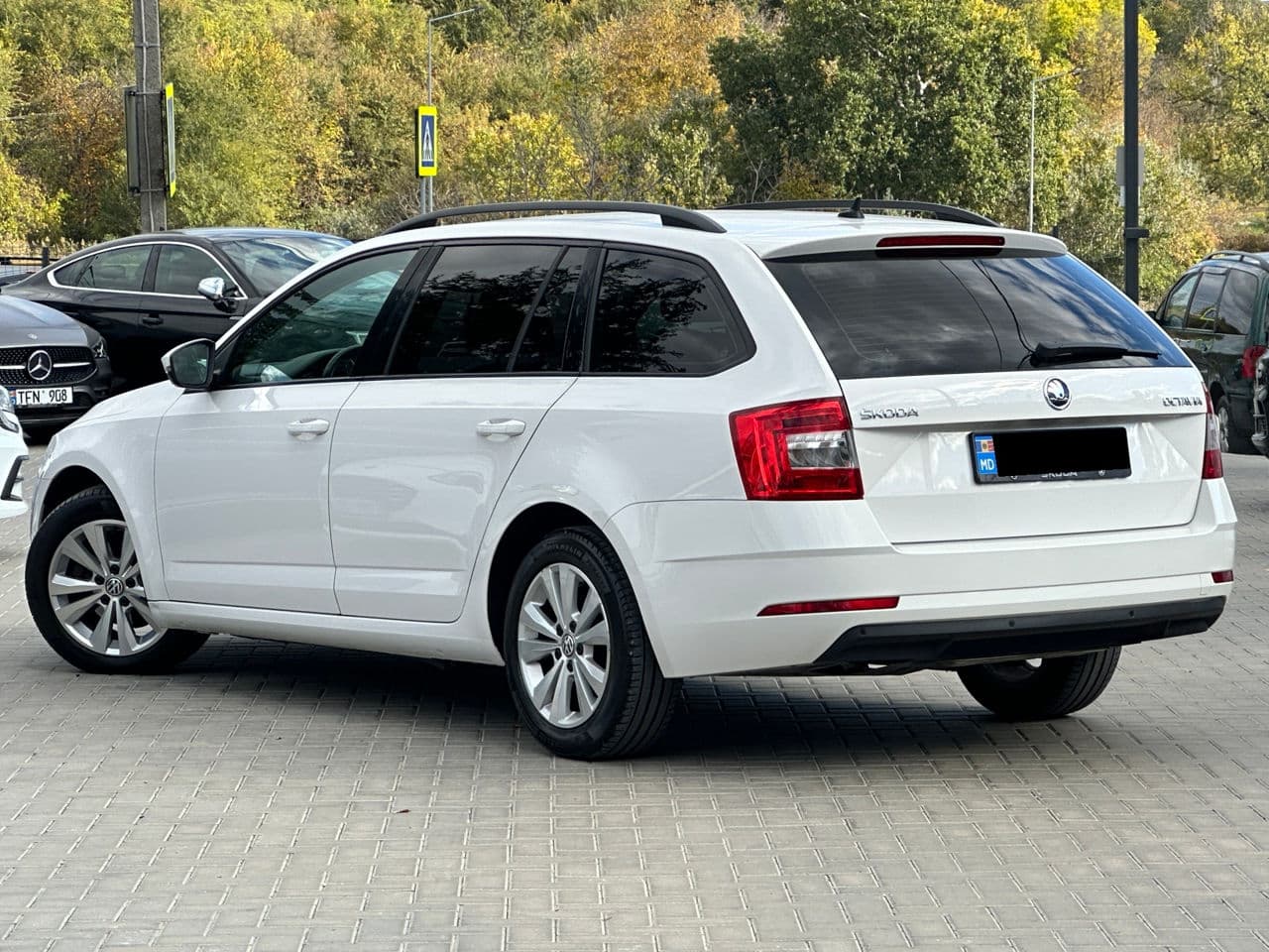 2018 Skoda Octavia — Miniatură 4