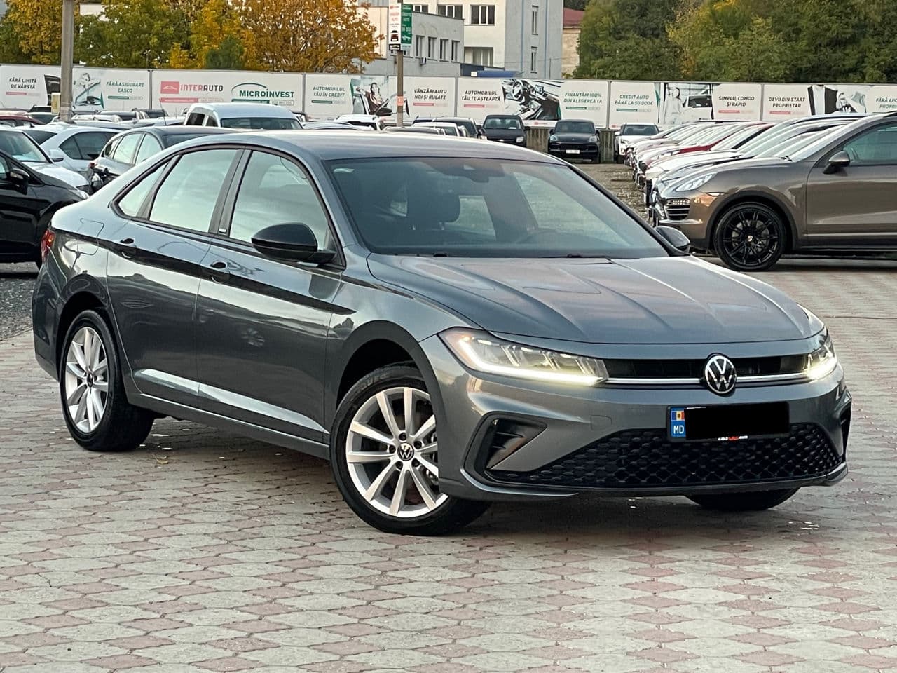 2025 Volkswagen Jetta — Miniatură 4