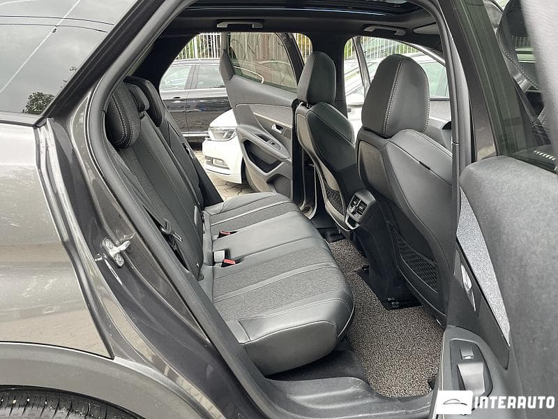 2020 Peugeot 3008 — Miniatură 15