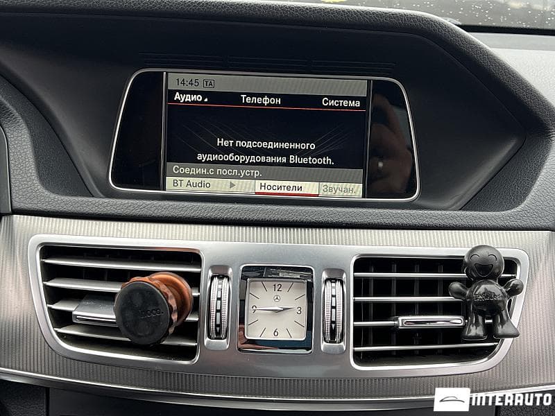 Mercedes E 200 2014 — Миниатюра 10