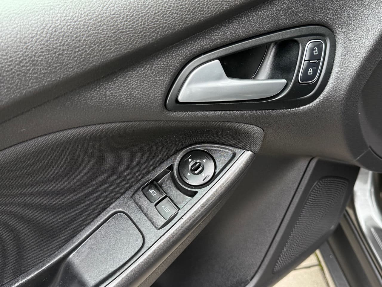 Ford Focus 2017 — Миниатюра 6