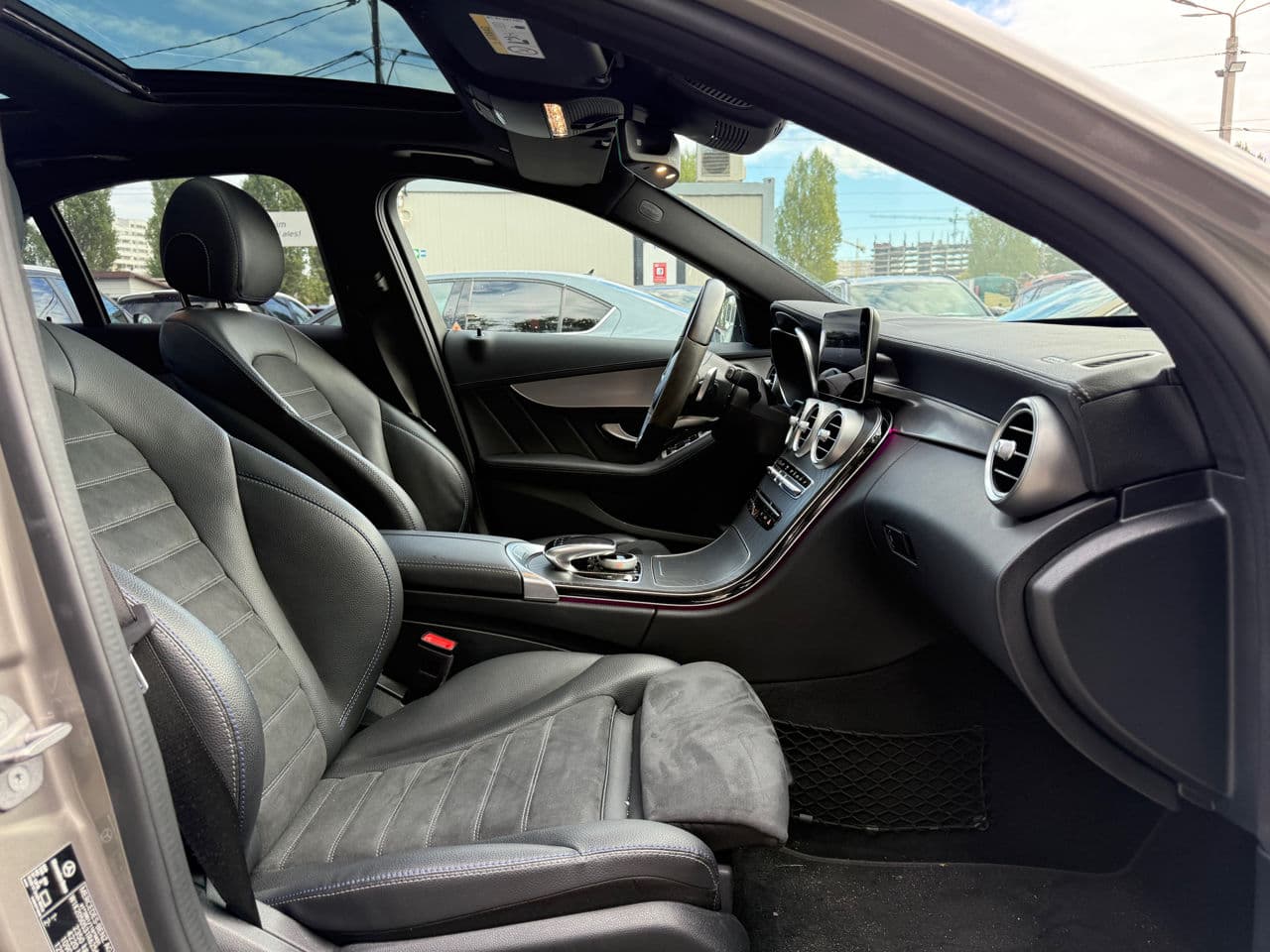 Mercedes C 300e 2021 — Миниатюра 16