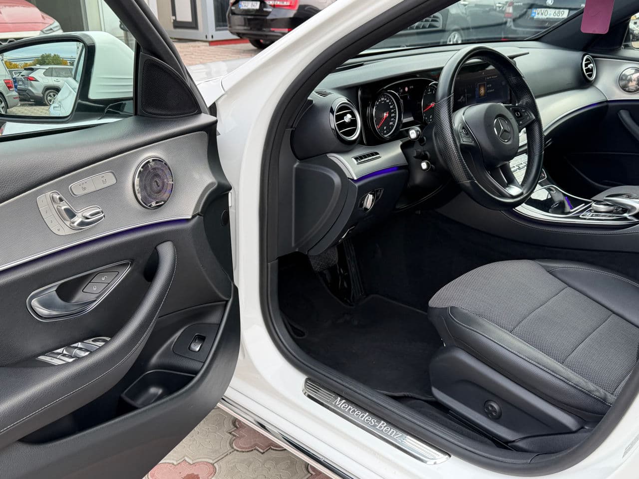 2018 Mercedes E 200 — Miniatură 6