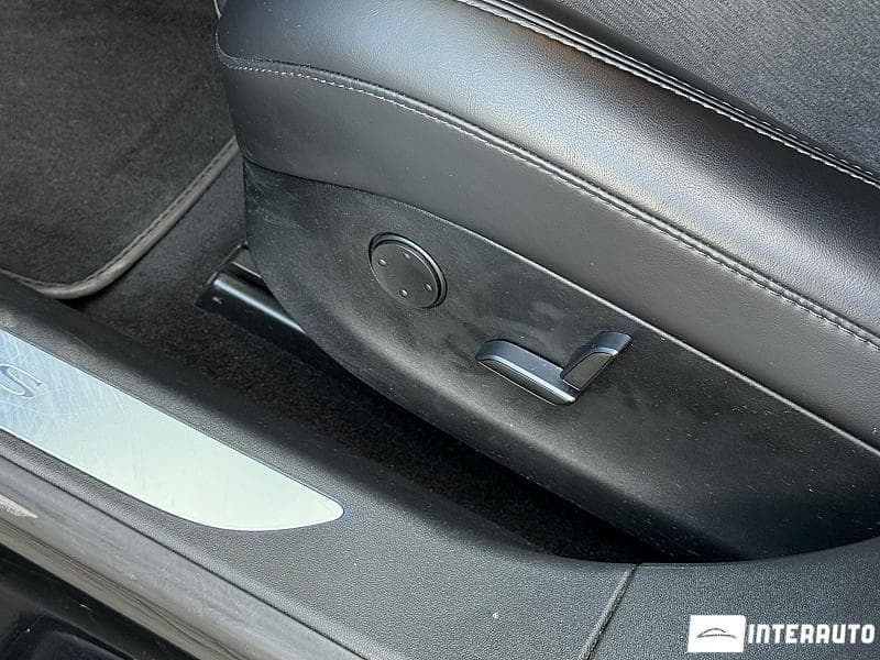 Tesla Model S 2018 — Миниатюра 6