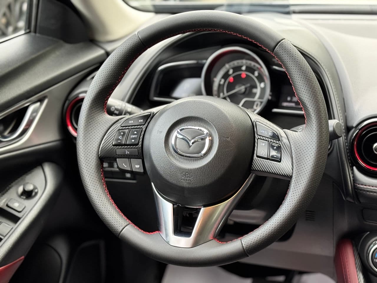 2017 Mazda CX-3 — Miniatură 13