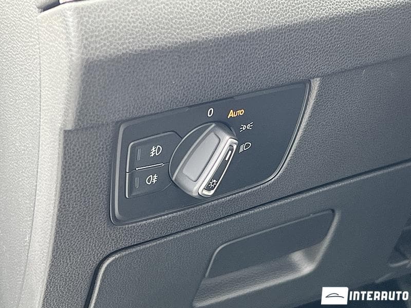 2018 Volkswagen Passat — Miniatură 18