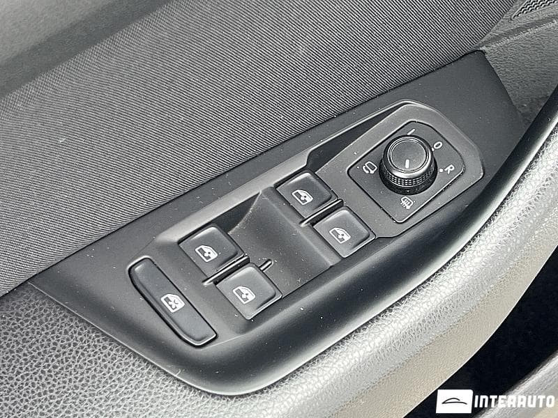 2018 Volkswagen Passat — Miniatură 17