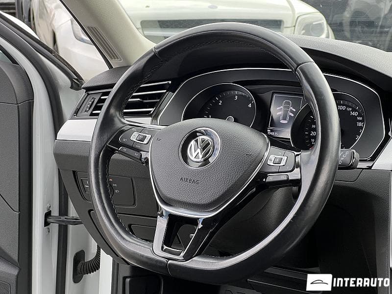 2018 Volkswagen Passat — Miniatură 7