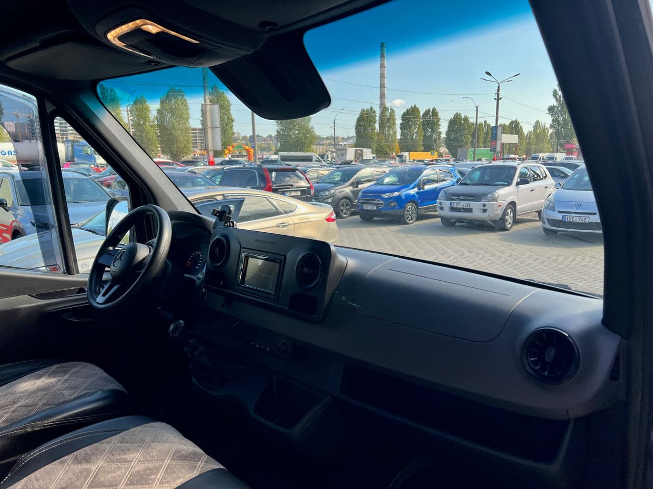 2019 Mercedes Sprinter — Miniatură 8