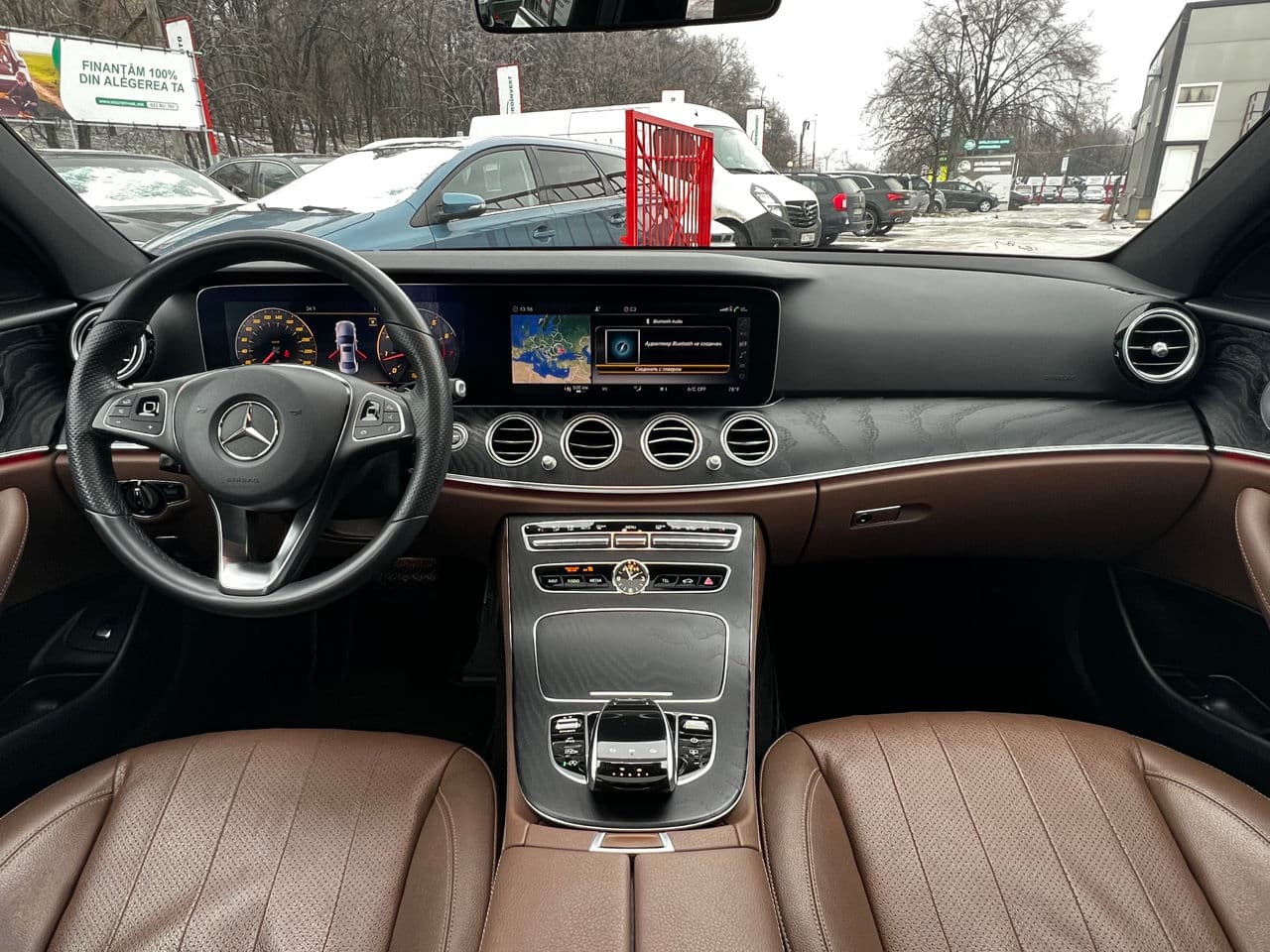 2017 Mercedes E 300 — Miniatură 16