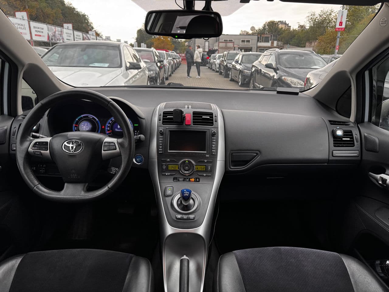 2010 Toyota Auris — Miniatură 9