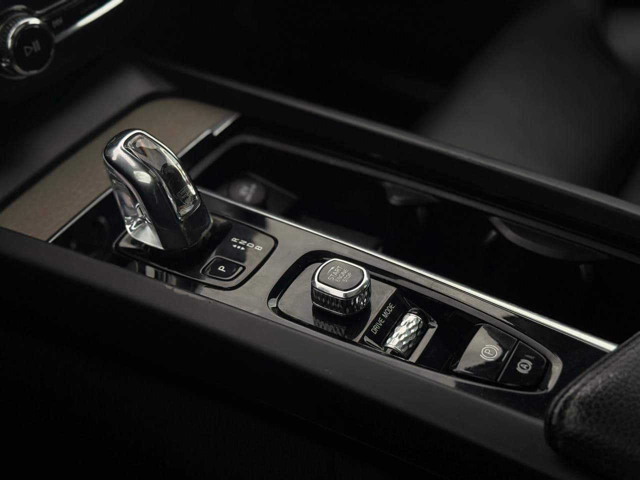 2018 Volvo XC 60 — Miniatură 12