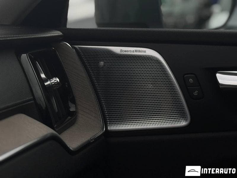 2018 Volvo XC 60 — Miniatură 19