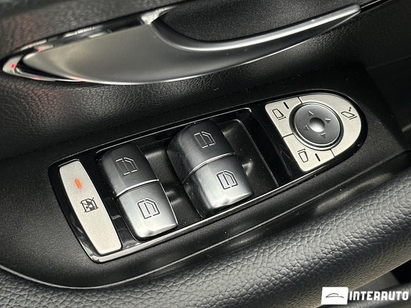 2019 Mercedes E 220 — Miniatură 19