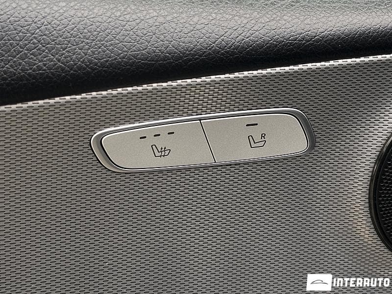2019 Mercedes E 220 — Miniatură 17