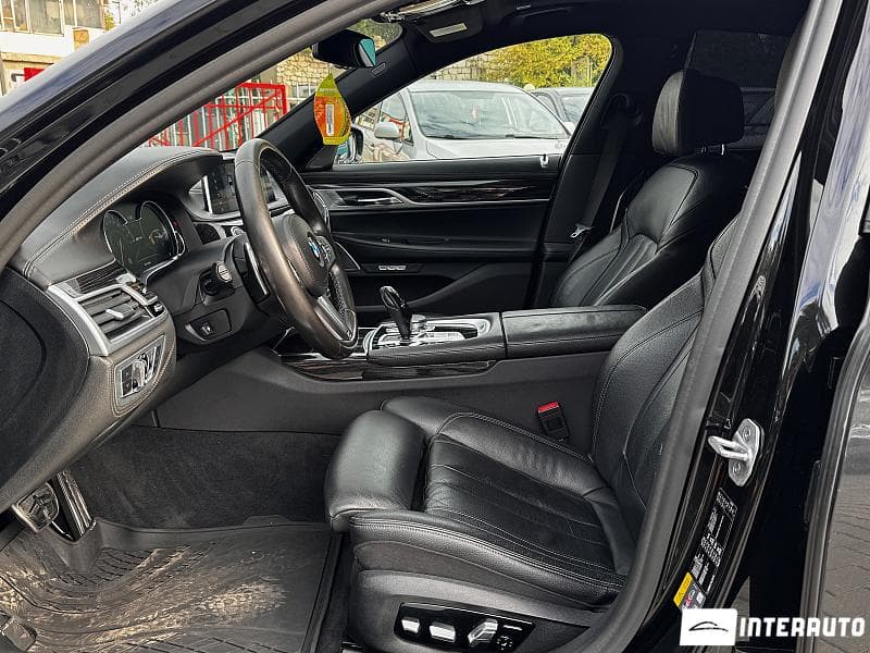 2017 BMW 740e — Miniatură 6