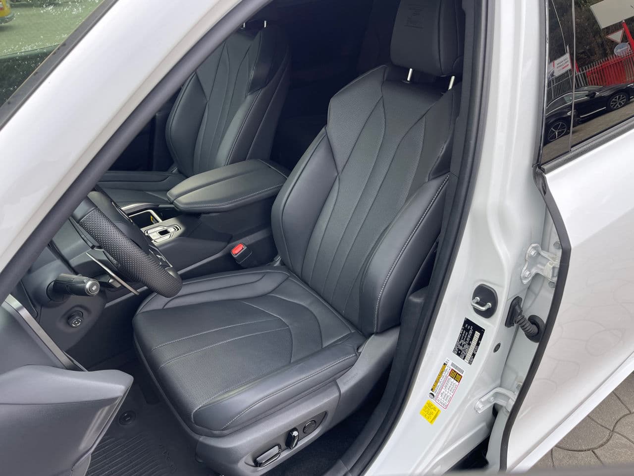 Lexus TX 500h 2024 — Миниатюра 18