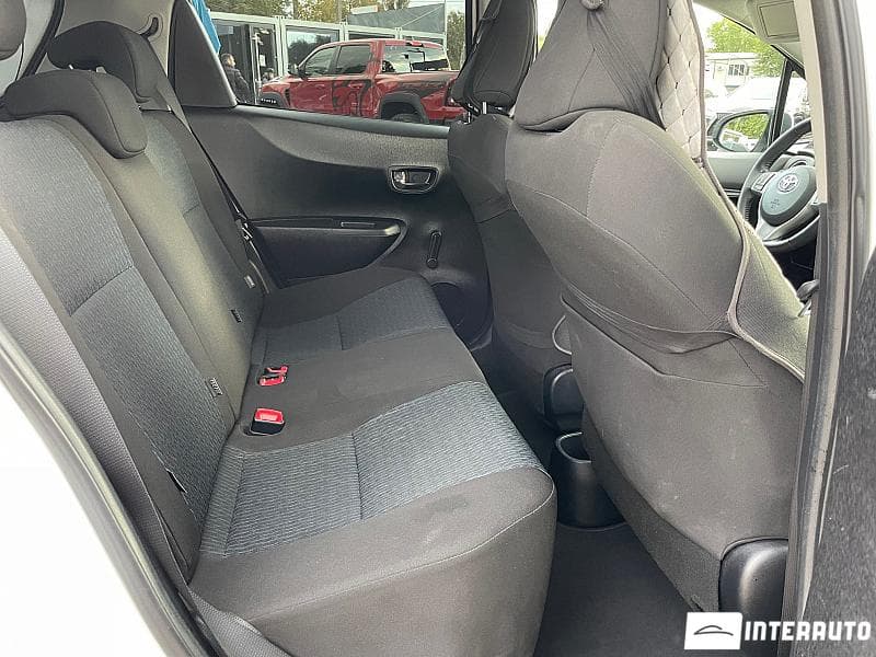 Toyota Yaris 2012 — Миниатюра 15