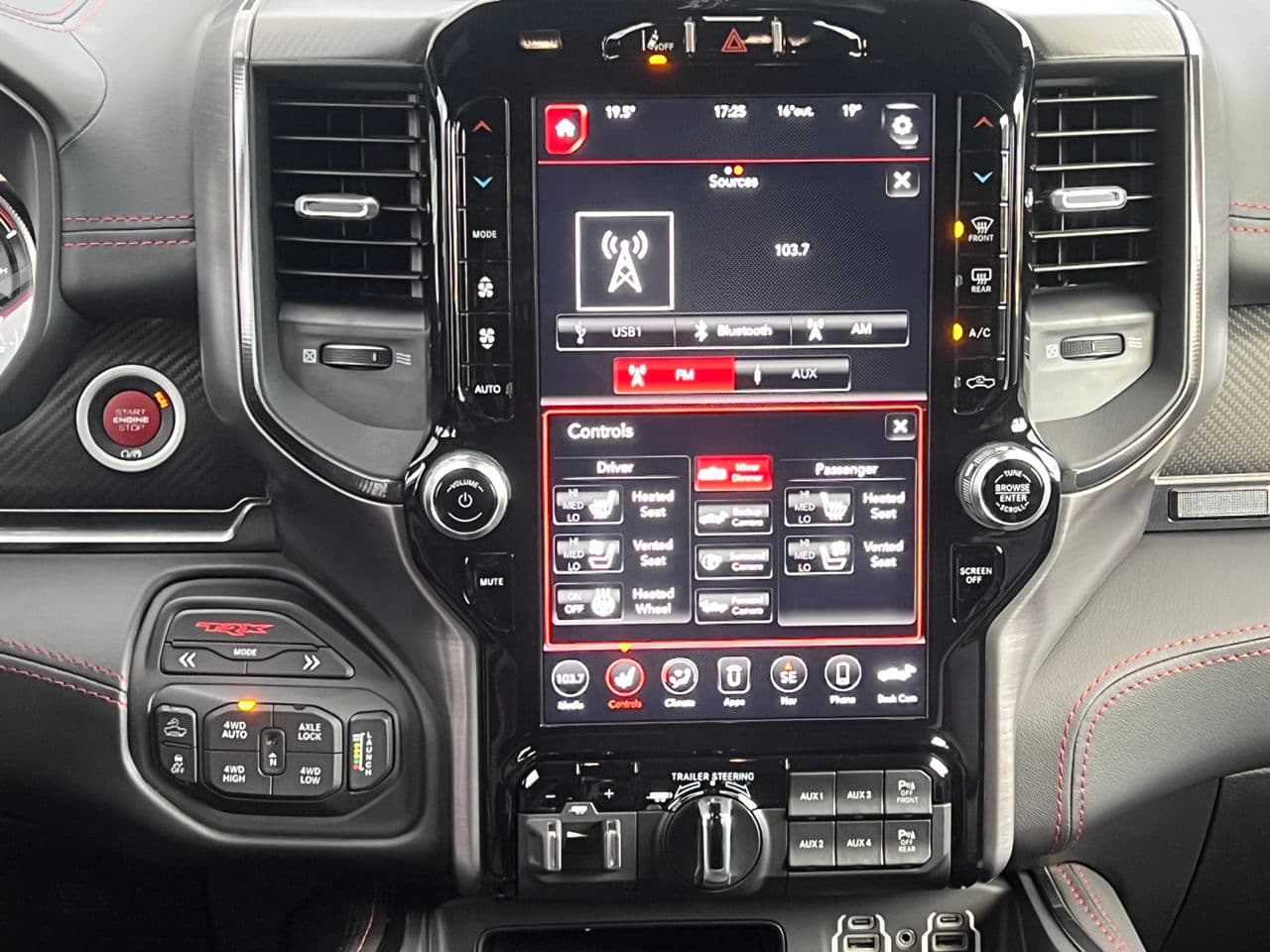 2021 Dodge RAM — Miniatură 18