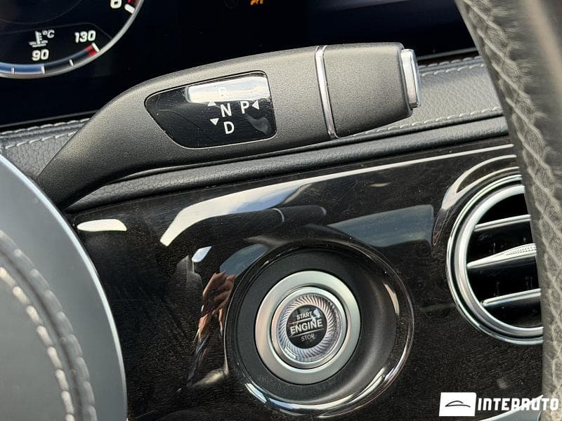 2020 Mercedes S 400 — Miniatură 15