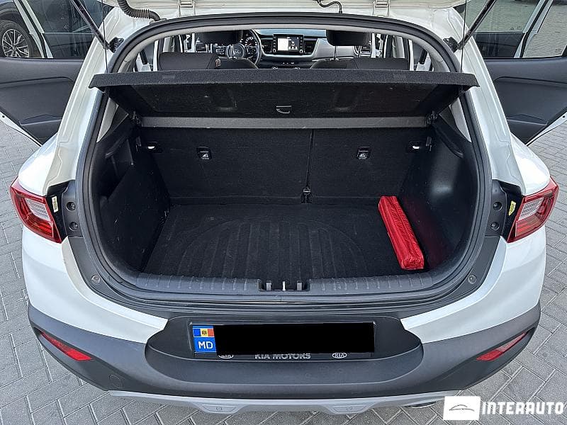 2018 Kia Stonic — Miniatură 17