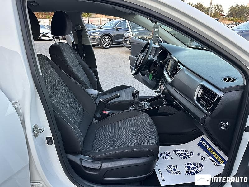 2018 Kia Stonic — Miniatură 14