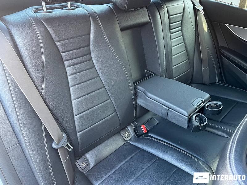 2017 Mercedes E 220 — Miniatură 18