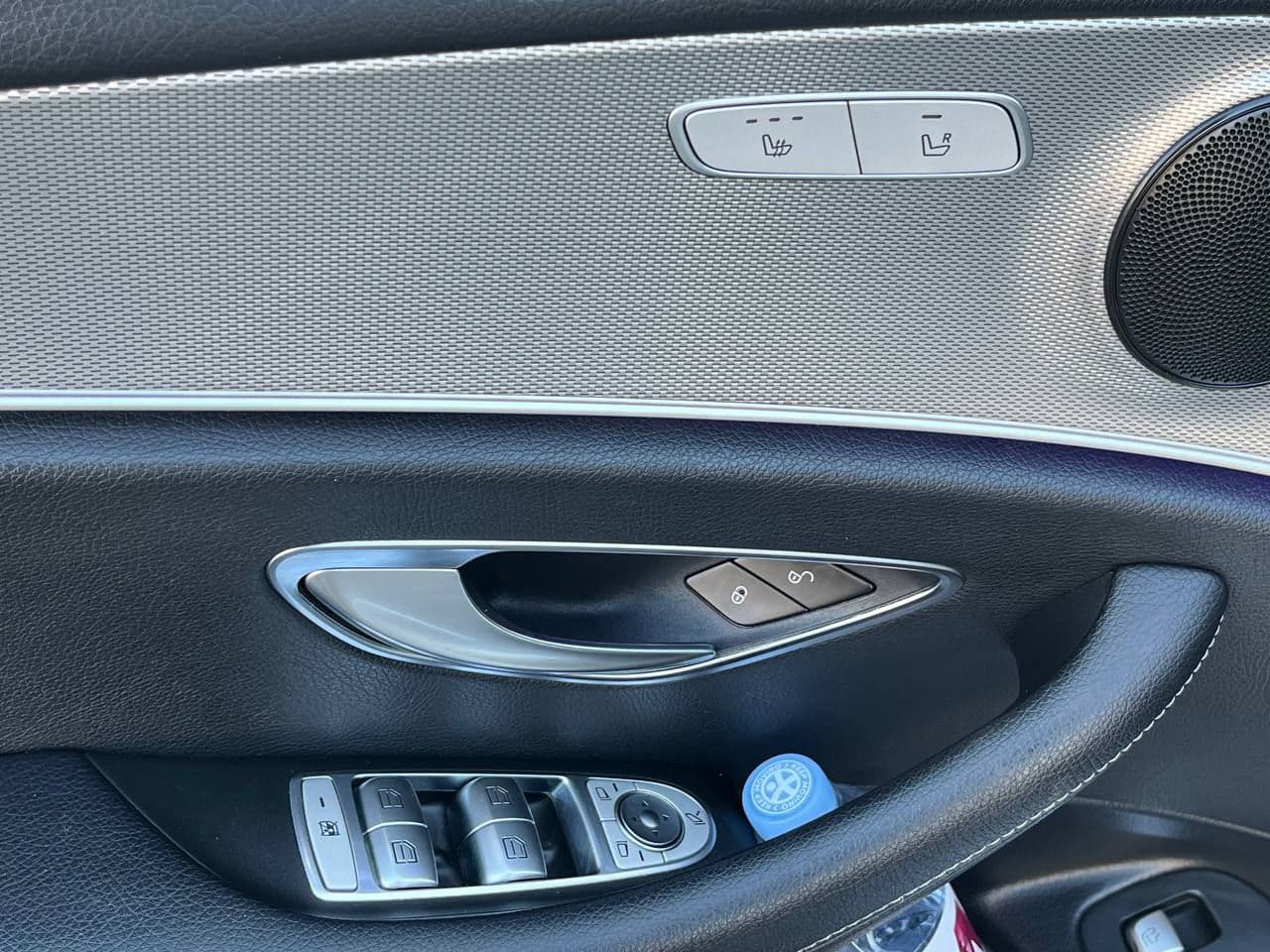 2017 Mercedes E 220 — Miniatură 5