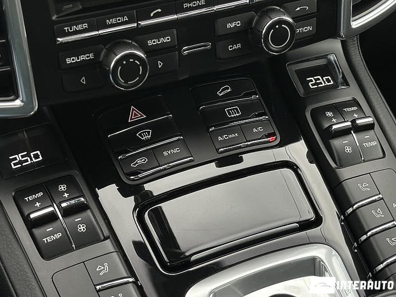 2013 Porsche Cayenne S Hybrid — Miniatură 11