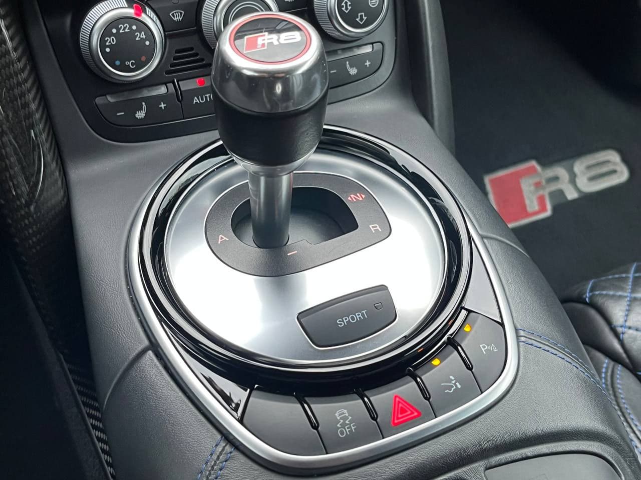 2015 Audi R8 — Miniatură 16