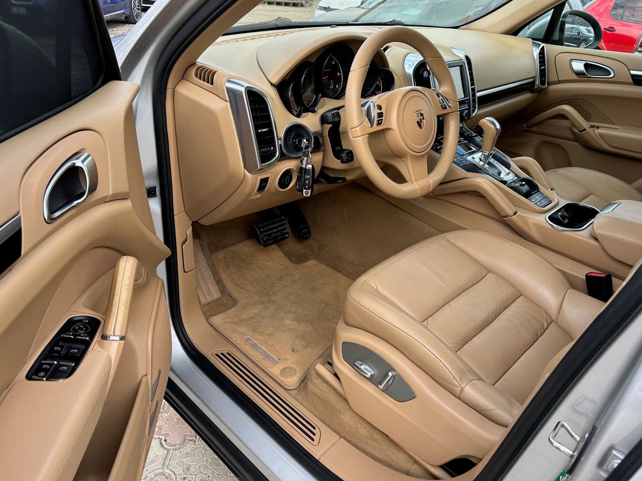 2011 Porsche Cayenne — Miniatură 5