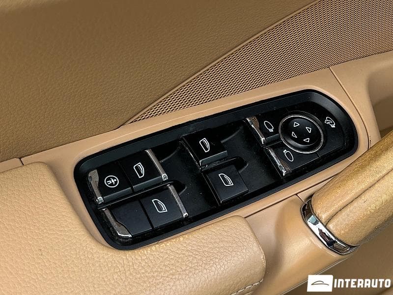 2011 Porsche Cayenne — Miniatură 6