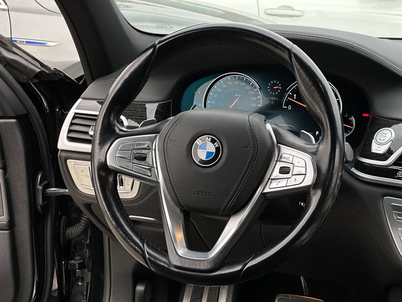 2017 BMW 740 — Miniatură 7