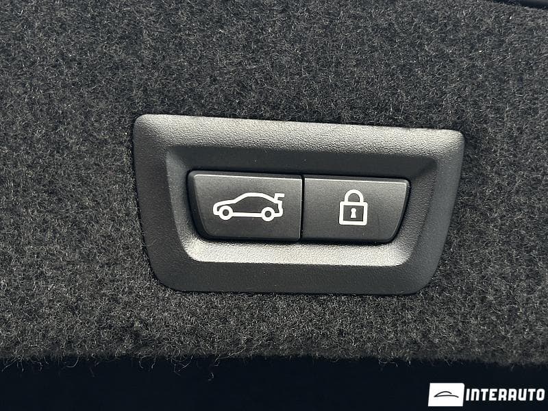 2020 BMW 740 — Miniatură 27
