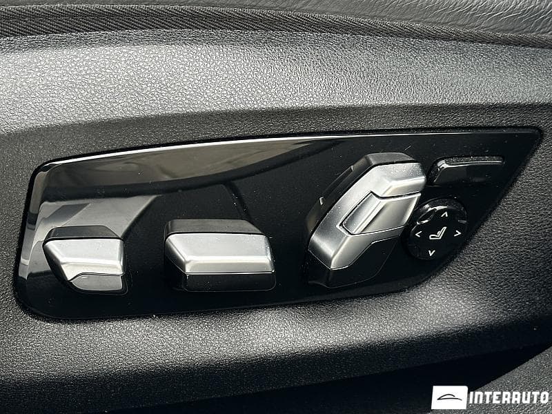 2020 BMW 740 — Miniatură 23