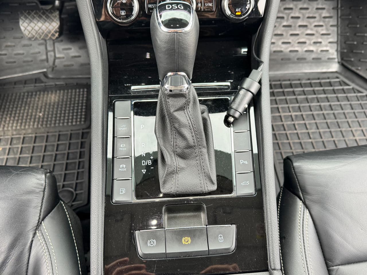 Skoda Superb 2020 — Миниатюра 12