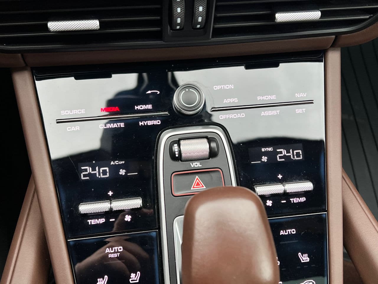 Porsche Cayenne E-Hybrid 2019 — Миниатюра 20