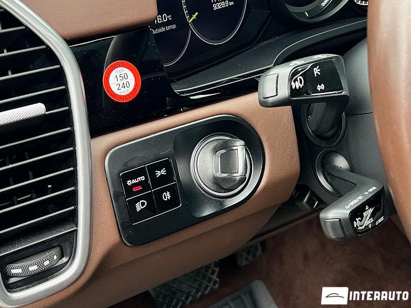Porsche Cayenne E-Hybrid 2019 — Миниатюра 13